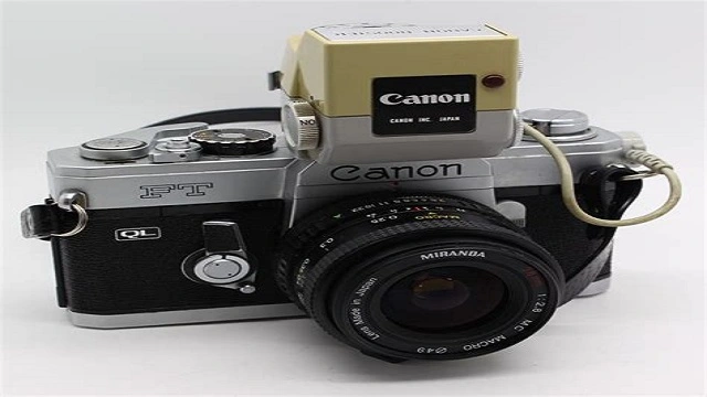 Canon FT QL 35mm Film Camera